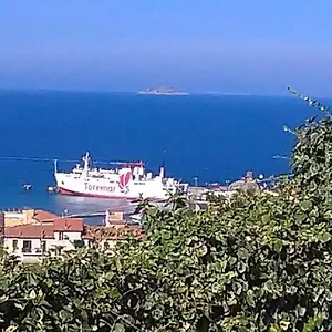 Isa Rio Marina
